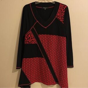 Calessa Womens Tunic Top Size M Asymmetrical Hem Long Sleeve Red Black V-Neck